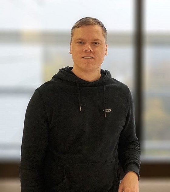 Dr. Dominik Schneider